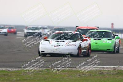 media/Jan-18-2026-CalClub SCCA (Sun) [[8bc6468723]]/Group 5 Race/Turn 1/